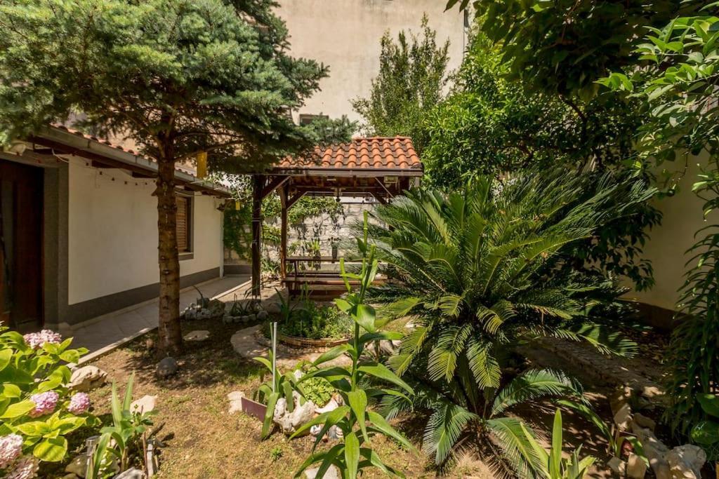 Apartment Paradise Garden Спліт Екстер'єр фото